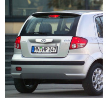 Бампер задний в цвет кузова Hyundai Getz (2002-2005) дорестайлинг