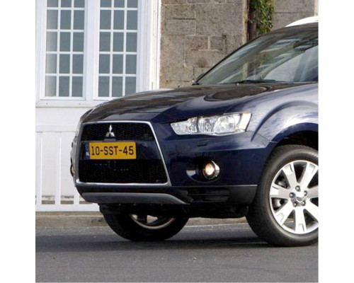 Заказать Бампер передний в цвет кузова Mitsubishi Outlander 2 XL (2009-2013) рестайлинг в Казани