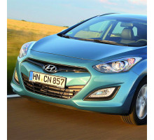 Бампер передний в цвет кузова Hyundai i30 2 (2012-2015)