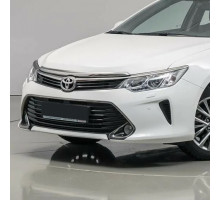 Бампер передний в цвет кузова Toyota Camry V50 (V55) (2014-2017) рестайлинг с омывателями